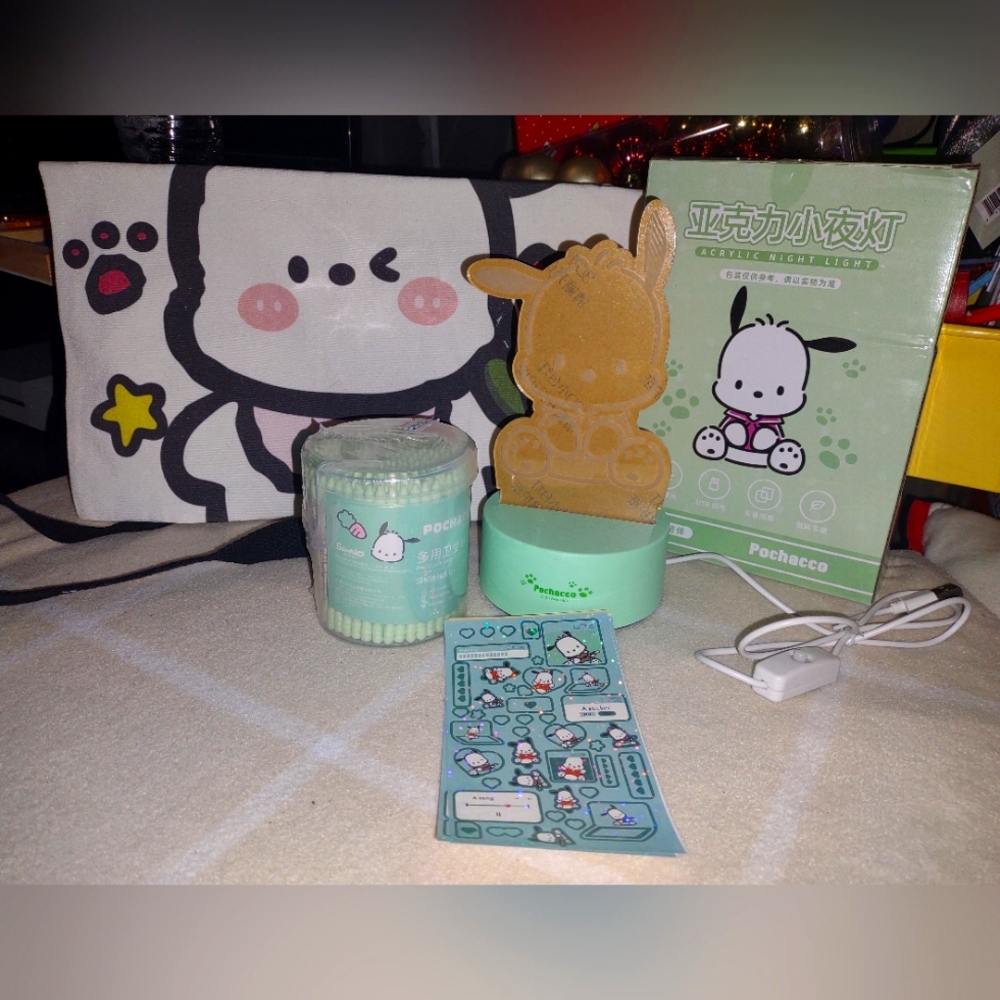 Pochacoo Acrylic Night Light